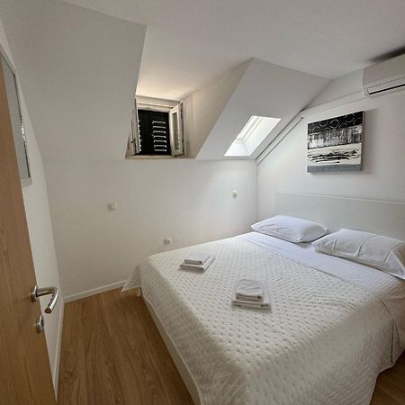 Apartments Bepina- 5 Mins From The Center Split Exterior photo
